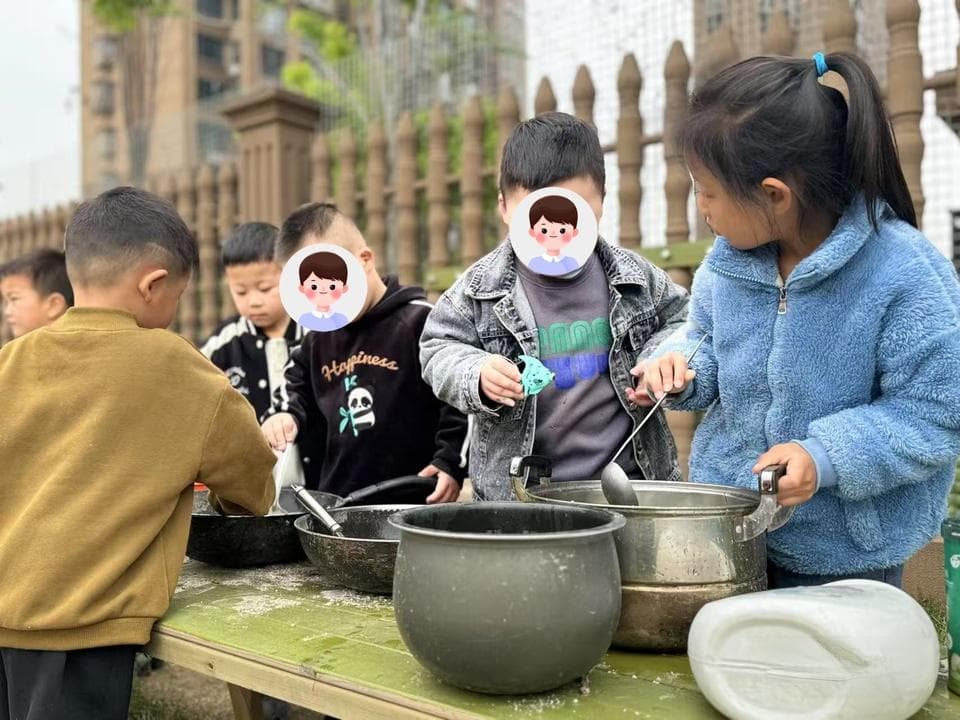 挑菜买菜讨价还价，长沙这所幼儿园在菜市场里教特需孩子社交
