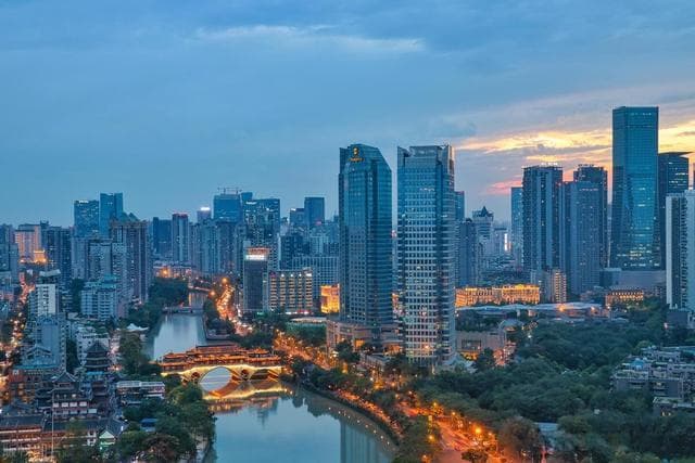 成都和重庆哪座城市更宜居？DeepSeek给出了答案