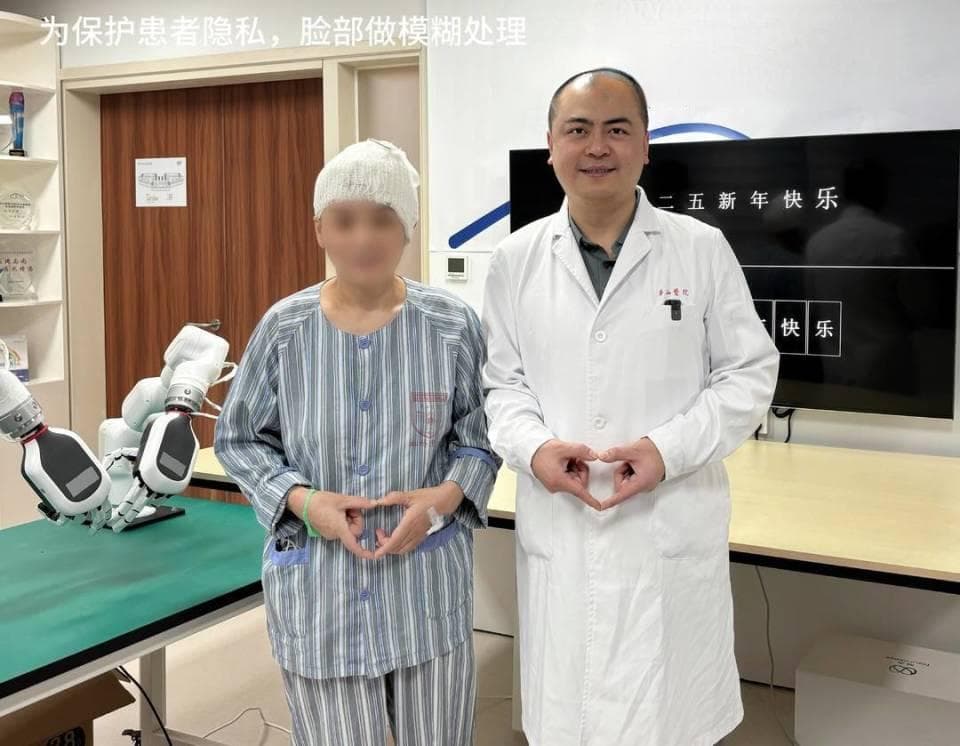 “脑控”智能设备、“意念对话” 脑机接口接入现实？｜科技有狠活