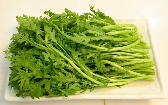 茼蒿也是中药？这几种功效知道的人不多，看看你了解几个呢？