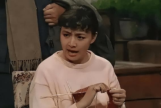 宋丹丹：从人艺演员到春晚女王的贵人之路