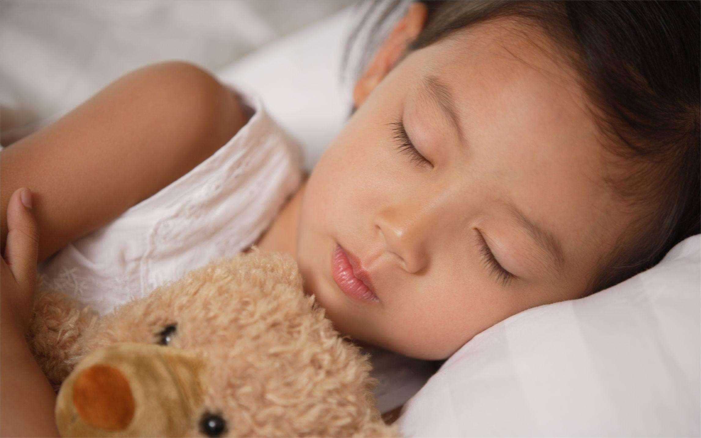 睡眠与儿童生长发育有何关系？