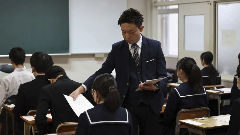 学历贬值，经济增量走向存量的必经之路