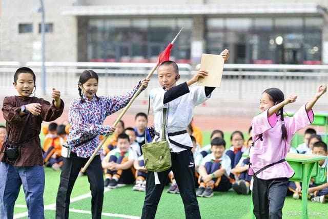 《小英雄雨来》读后感：抗战时期的少年英勇，当代社会的精神灯塔