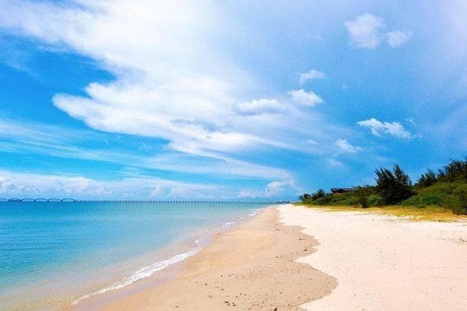 北海旅游攻略：银滩、涠洲岛等网红打卡地全攻略