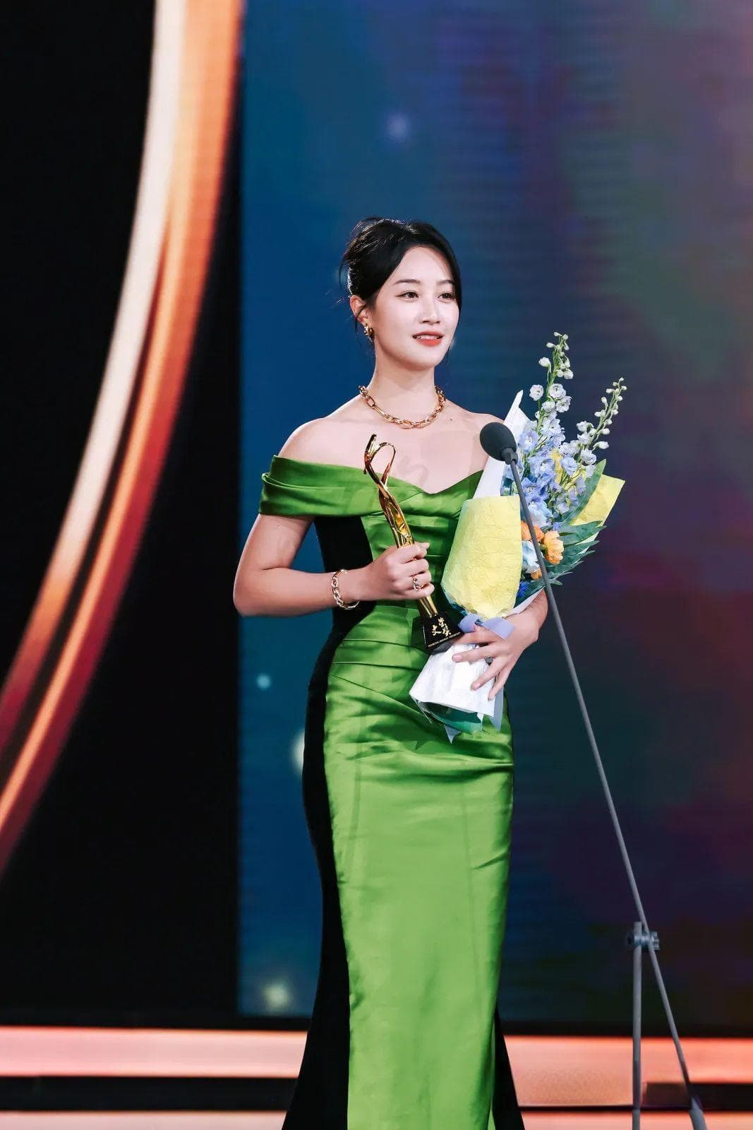 张凯丽：从“国民媳妇”到幸福女人