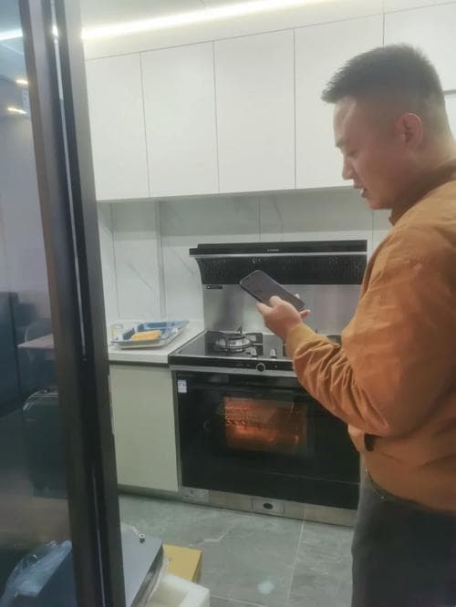 集成灶蒸箱显示E-2错误代码，这表示了什么故障？