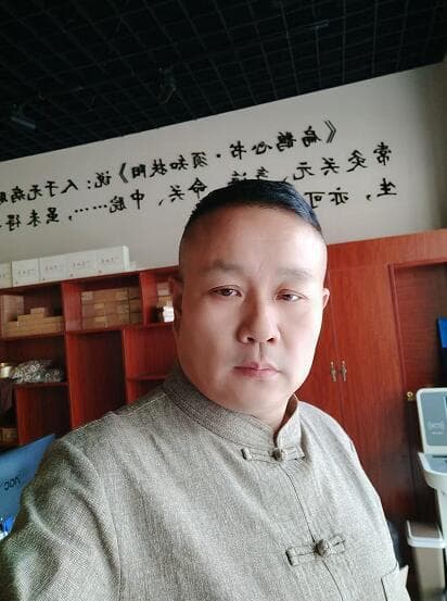 刘先红：传承与创新的守护者——刘氏五行灸的现代传承