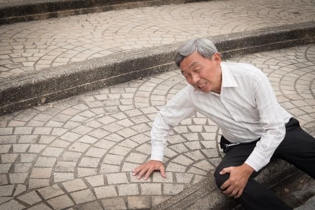 一份“关节炎注射治疗说明书”，送给每个膝盖不好的人