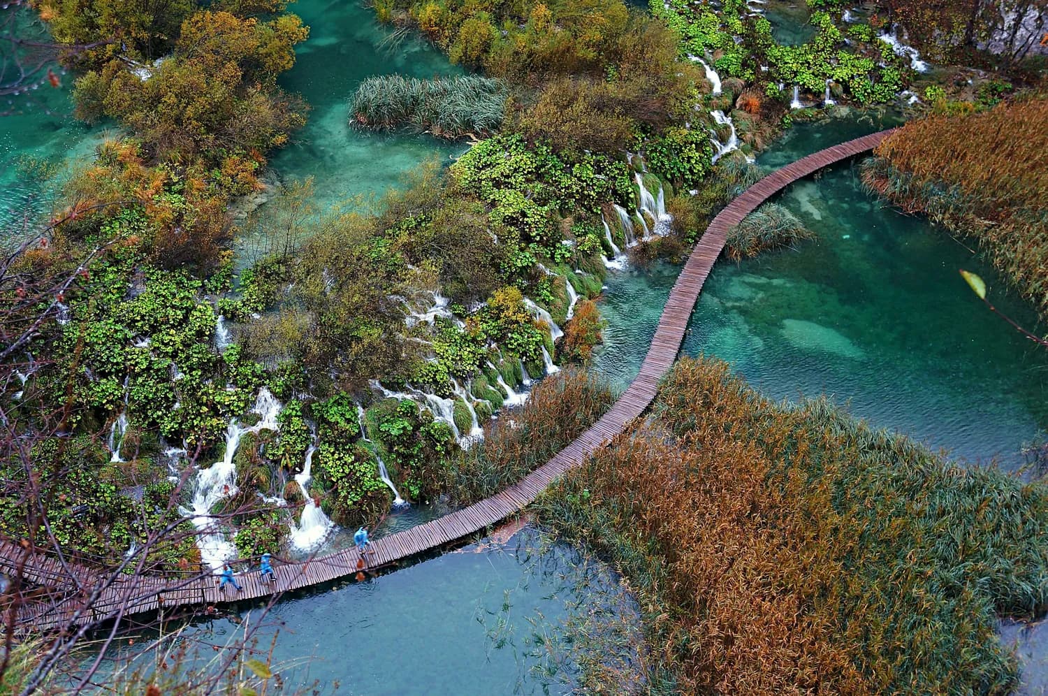 红水河镇：水上秘境里的诗意栖居