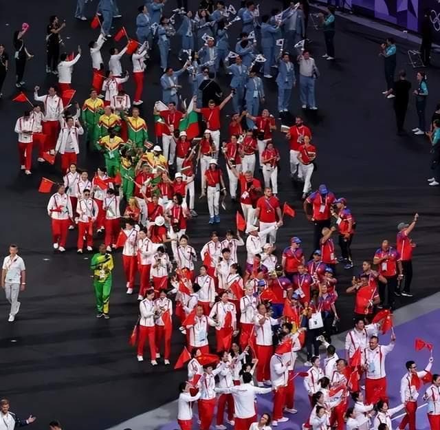 2024年巴黎奥运会闭幕：圣火熄灭，奥运精神传承