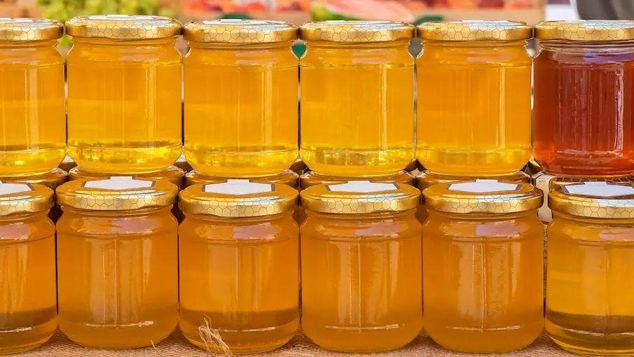 蜂蜜在中药制剂中应用：从传统辅料到新型功能材料