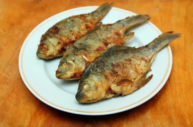 煎鱼有诀窍，美味跑不了！外酥里嫩超简单，鲜嫩无腥超解馋