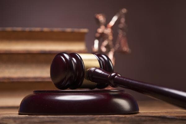 守信用商家起诉技巧：从证据收集到判决执行全流程指南