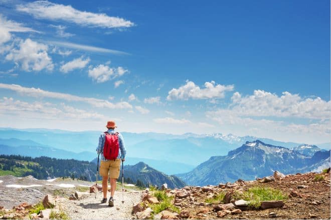 同样是爬山，为什么别人都不累？送你8个爬山技巧