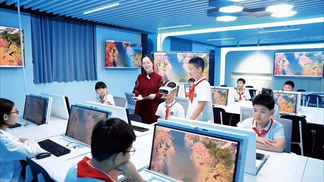 上海娄山中学：沉浸式漫游“桃花源”，语文课还能这么上