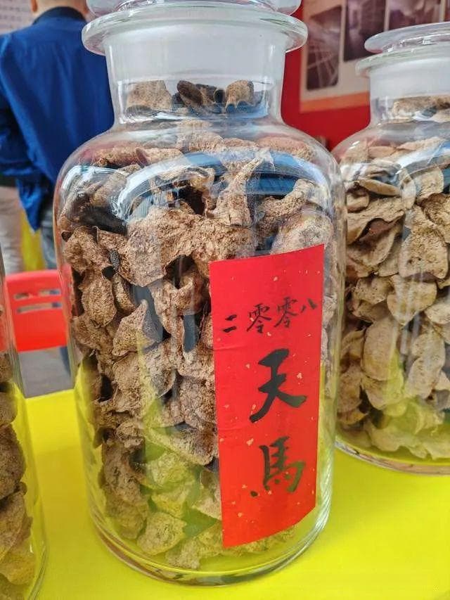 新会陈皮：天热“晒皮”时间不宜过长，小心把陈皮晒成“工艺皮”