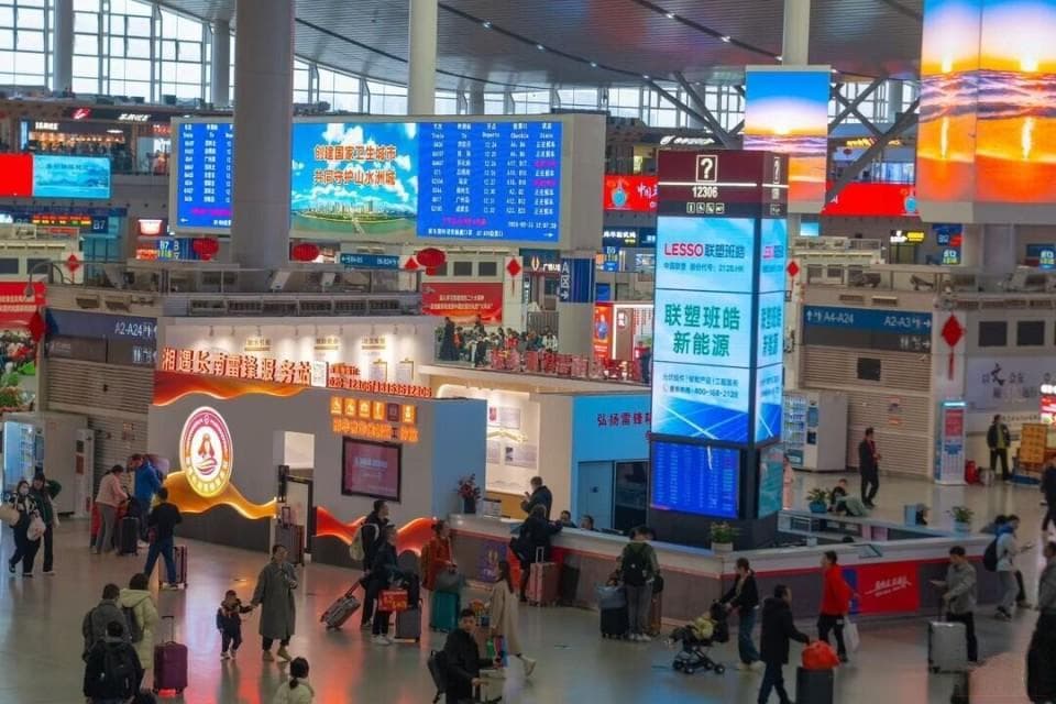 沿沪昆高铁看湖湘发展：高铁时代的城市脉动