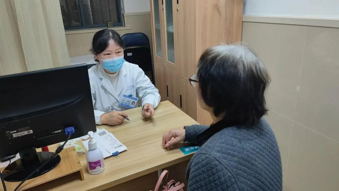 上海北外滩街道：家庭医生助力破解就医难题