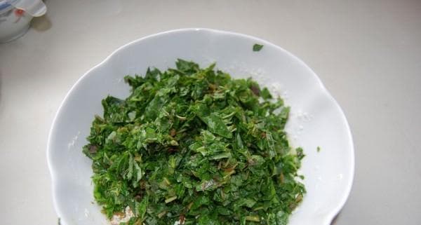 美味健康——苋菜鸡肉烙饼的制作方法（健康食谱，营养早餐）