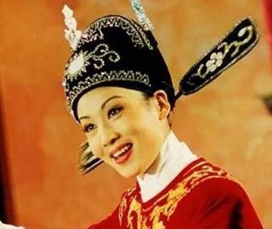 女驸马故事的原型：历史与传说的交织