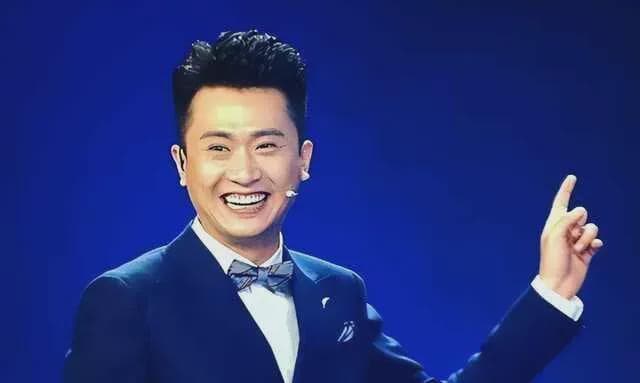 从“撒贝宁接班人”到“家庭守护者”：央视主持人杨帆的转身之路