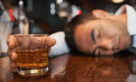 酒后喝蜂蜜水解酒吗？是喝酒前喝蜂蜜水好还是喝完酒喝蜂蜜水好？
