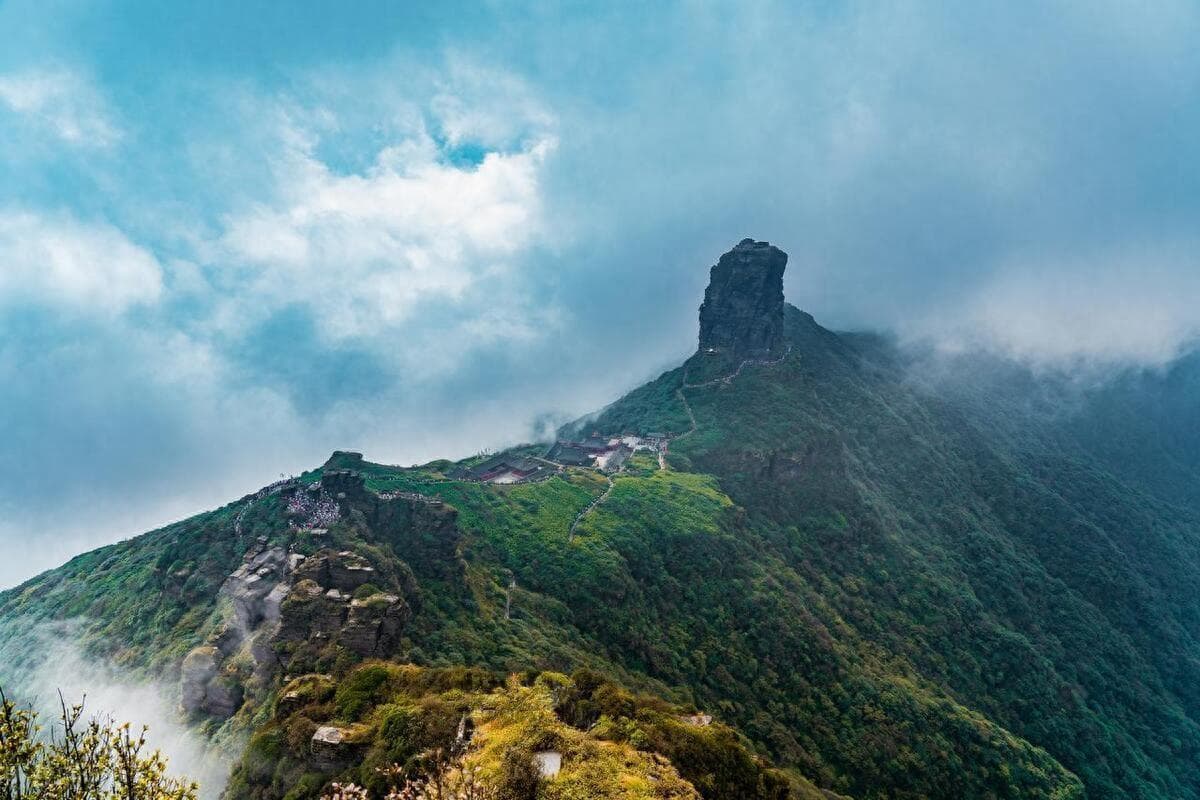 贵州铜仁旅游景点推荐，最值得打卡的10个铜仁旅游景点，这篇全啦