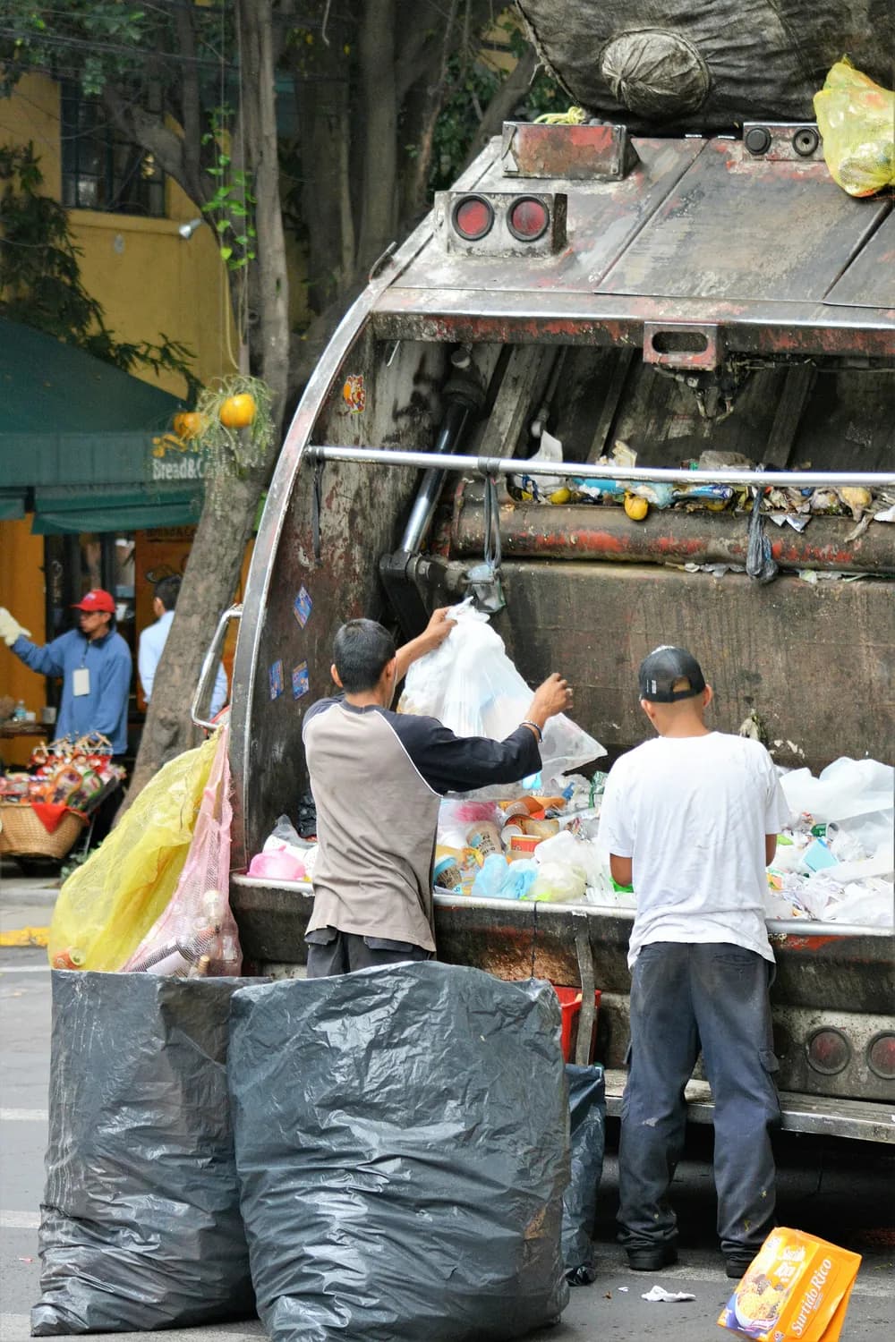 横岗街道废品回收站整治：AI赋能打造“全国最洁净城市”