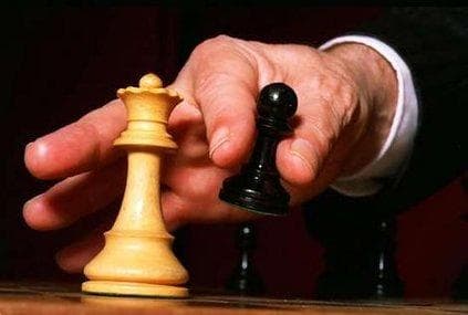 如何选择合适的并购标的？这种选择存在哪些潜在风险？