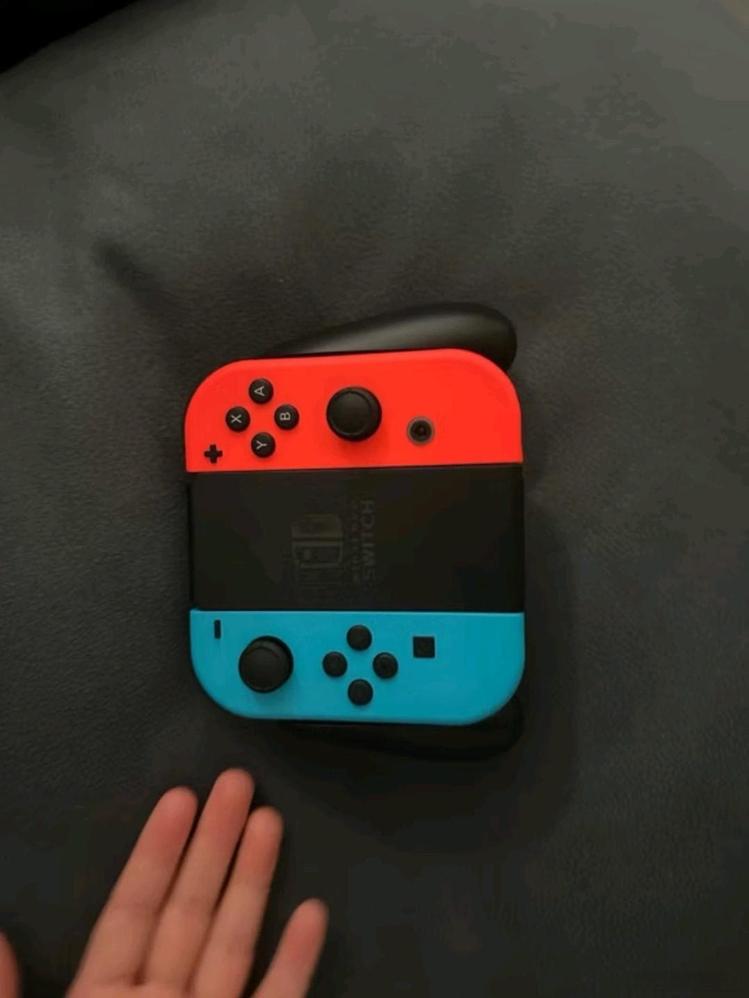 任天堂Switch OLED日版/港版游戏机续航加强版评测
