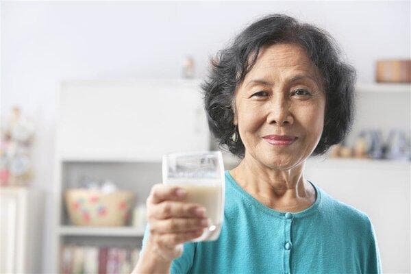 甲亢病人吃什么牛奶比较好