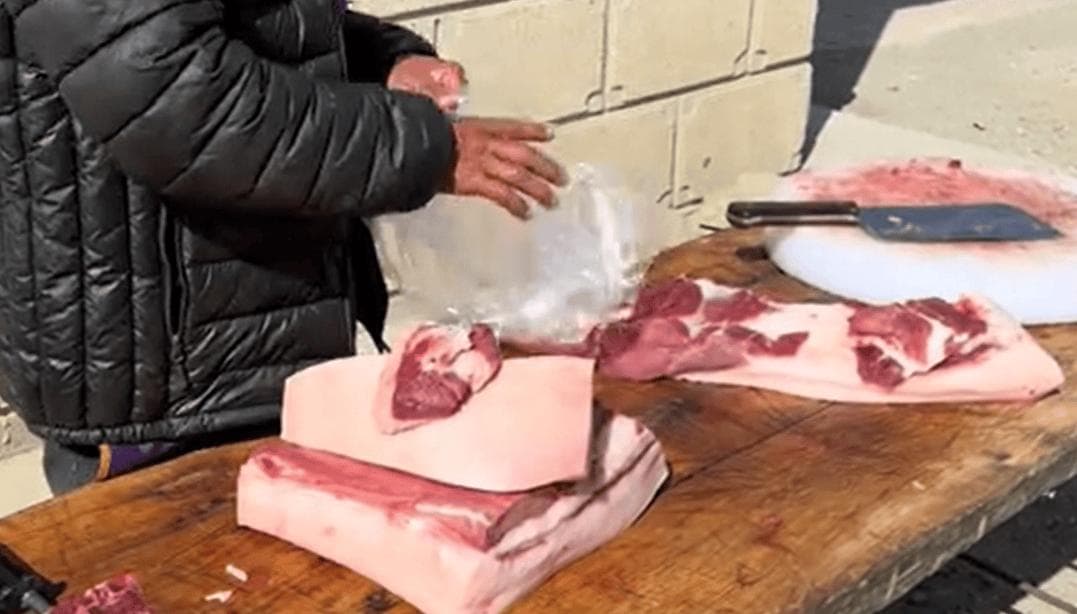 买肉先付钱还是先拿肉？这个生活小技巧你一定用得上