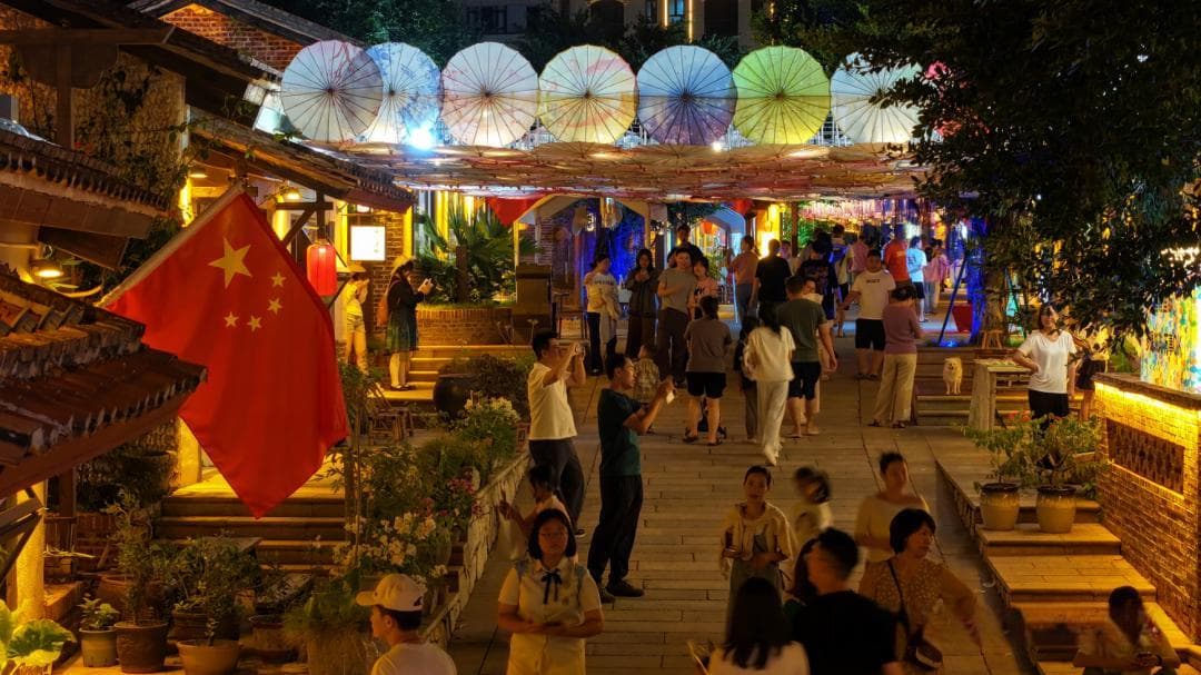 满城“烟火气”！国庆假期茂名夜经济火爆