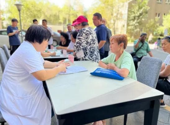 乌鲁木齐市水磨沟区：促进兵地医疗卫生资源融合 群众共享优质服务