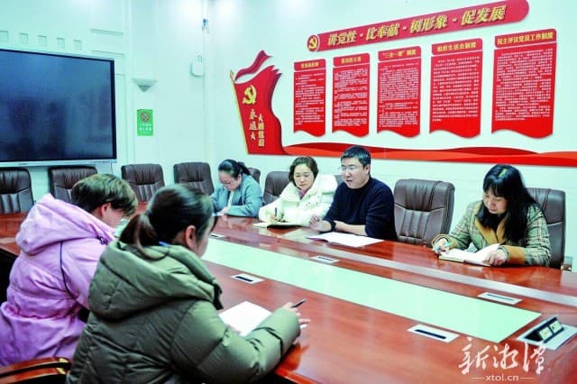 循循善诱巧引导 关爱学生助成长——湘潭市第二中学师生结对帮扶侧记