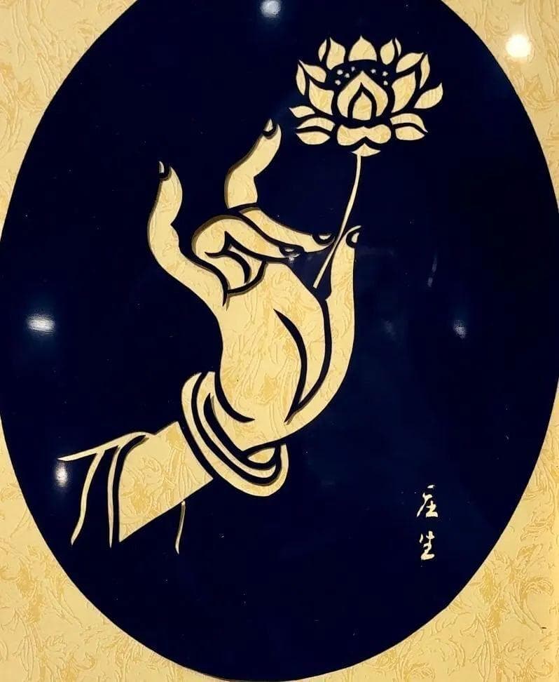 敦煌非遗文化传承：剪纸与彩塑的艺术魅力