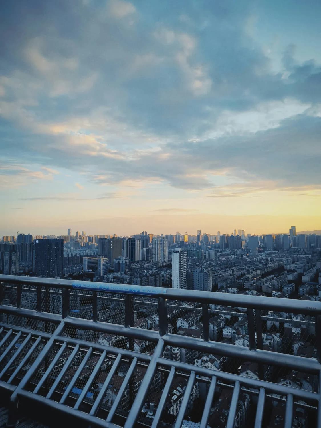 成都冬季旅游必备攻略：从保暖到防滑，玩转蓉城！