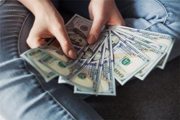 瑞士打工工资高吗？详细情况分析