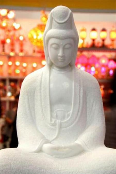青石石雕龙柱的雕刻风格：从古典到现代的演变