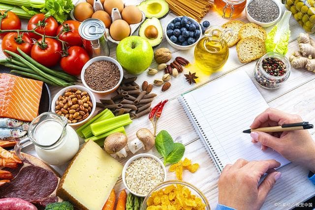 科学营养全面解析：健康饮食指南助你吃出好身体