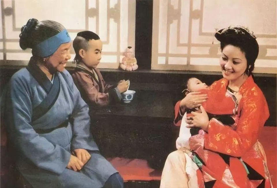 《红楼梦》中刘姥姥散尽家财拯救巧姐的真实原因
