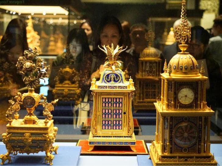 首次在英国展出！故宫自鸣钟展出惊艳伦敦