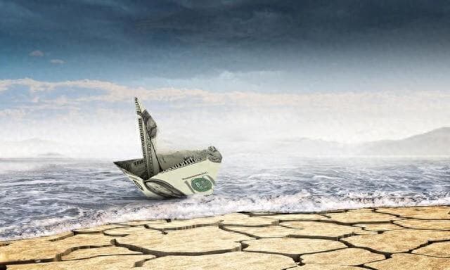 沉没成本效应：一个重要的经济学概念
