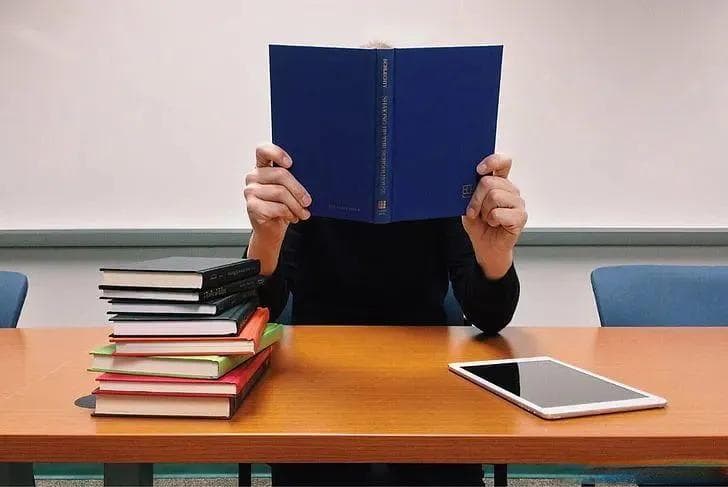 高一新生为何不适应高中的学习？真的是“高”不可攀吗？