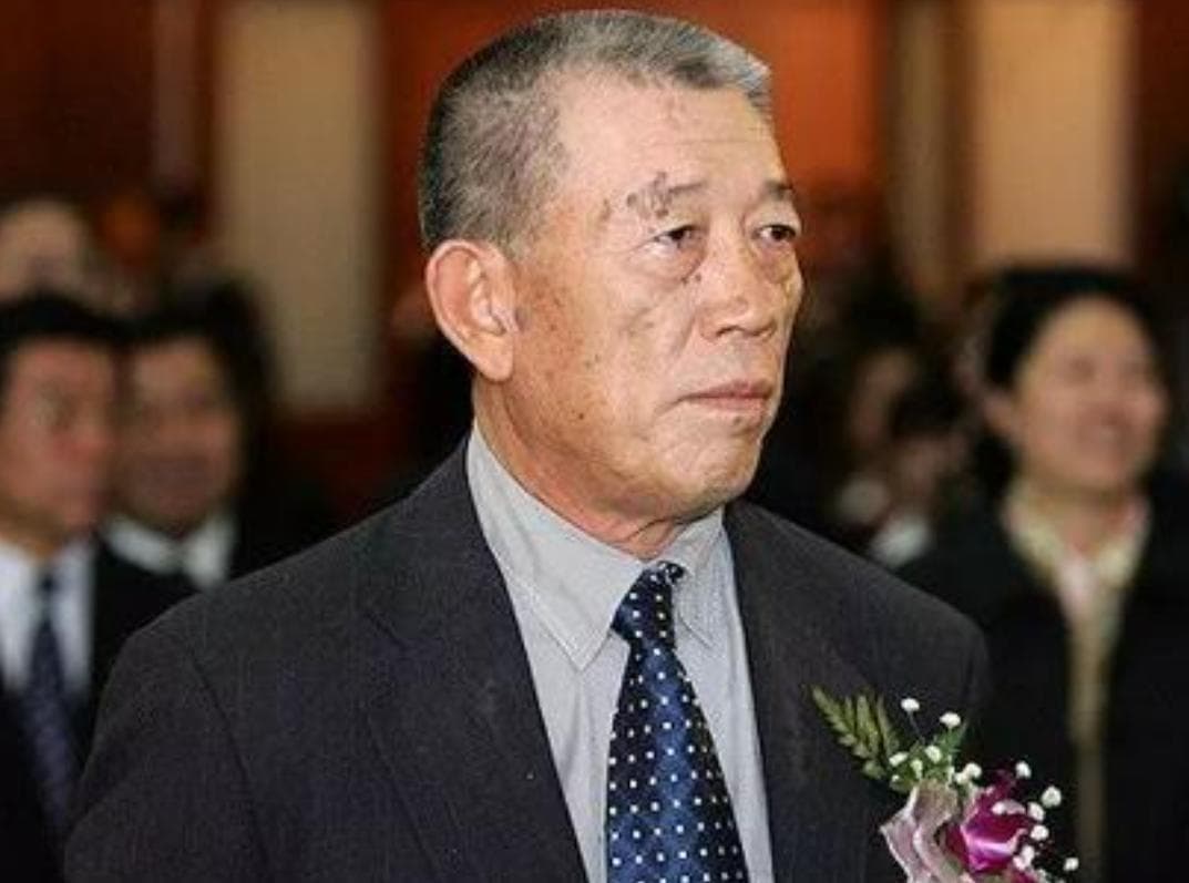 王震儿子有多厉害？管中信集团的20年，不曾留下败笔的企业家