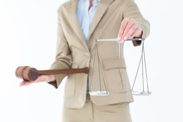 一般刑事案件律师：专业解析与法律服务指南