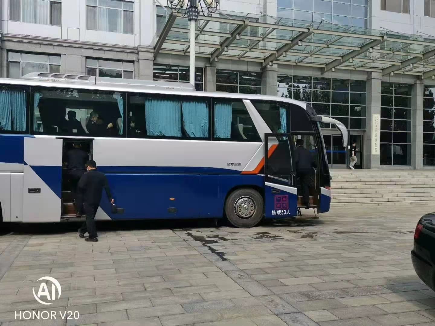 北京汽车租赁-正常租车押金多少钱一个月
