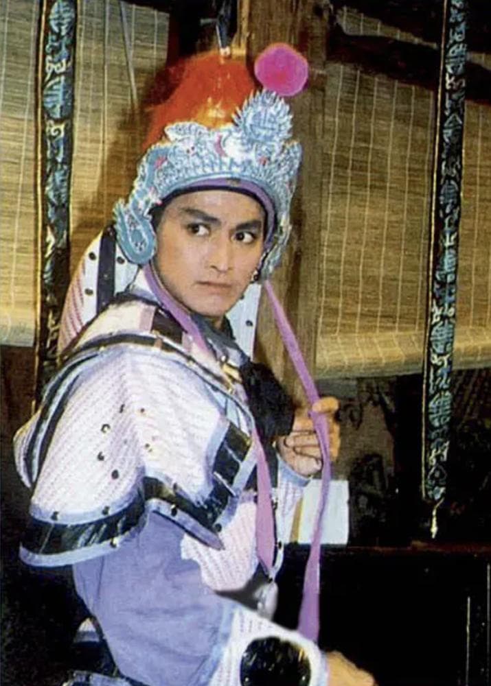 何家劲版展昭：30年不朽的“南侠”传奇