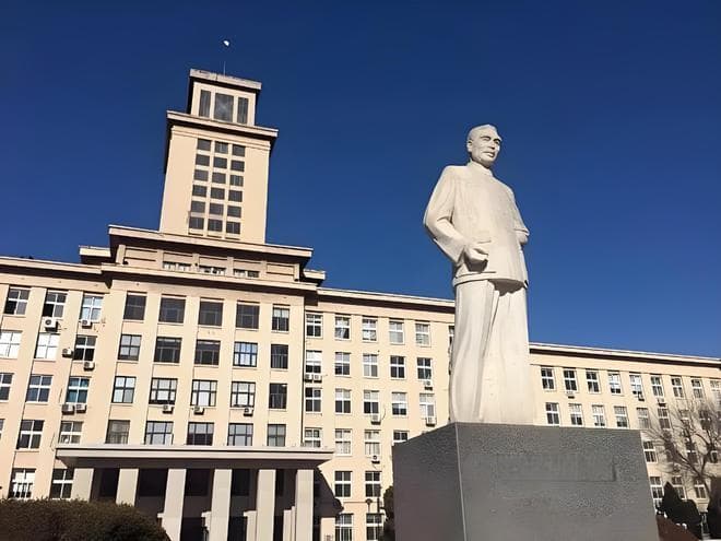 南开大学：津门高校明珠的百年辉煌轨迹